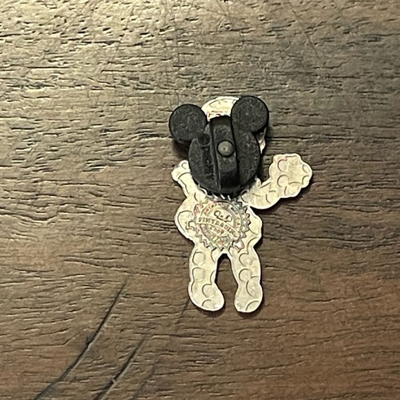 Disney Parks 2007 Toddler Princess Collection BELLE Pin - Picture 2 of 3